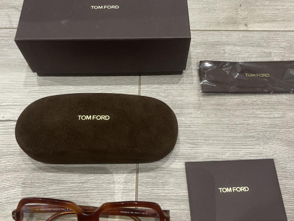 TOM Ford - TF5908