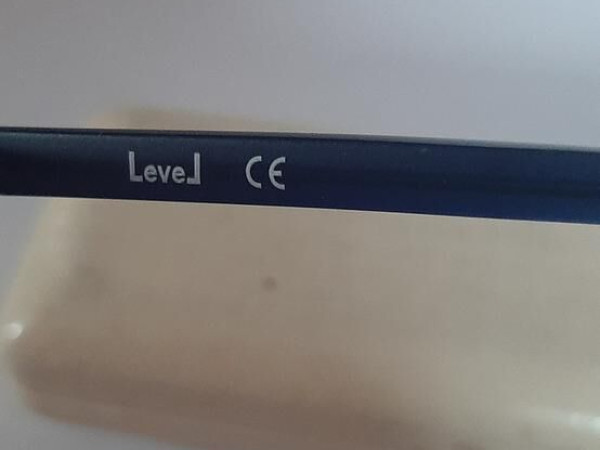 LEVEL - LE BL02 BLEU 48/19