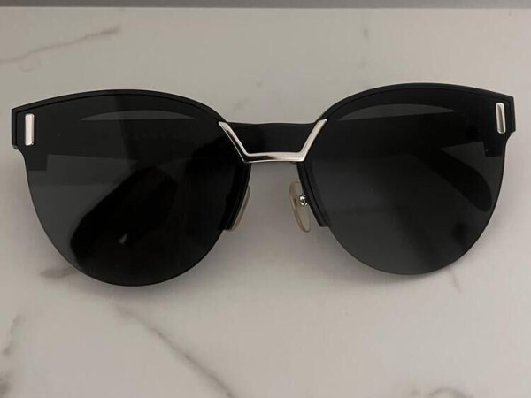 PRADA - SPR 04U