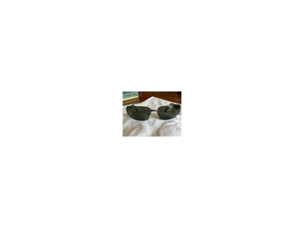 RAY-BAN RB3237
