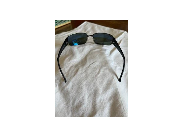 RAY-BAN RB3237