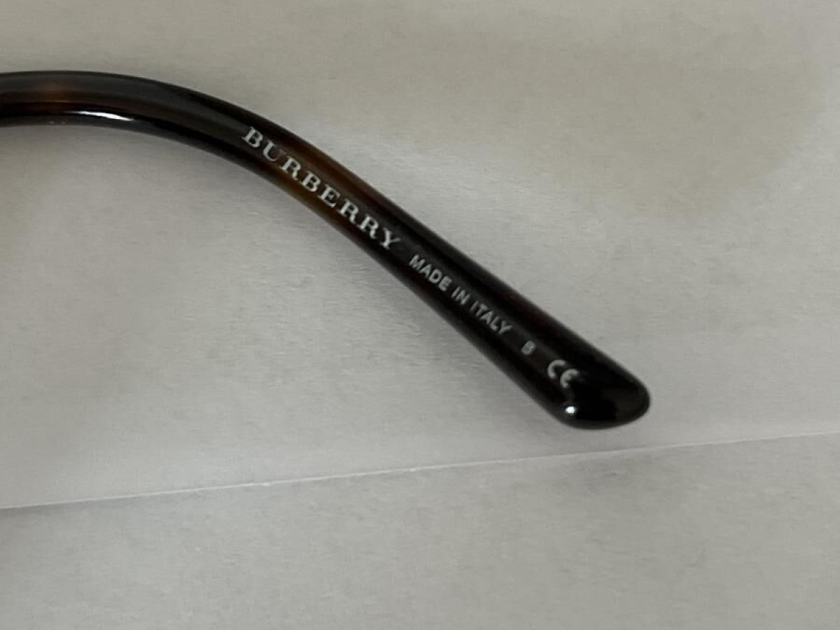 Burberry - B2120 3002 51/16