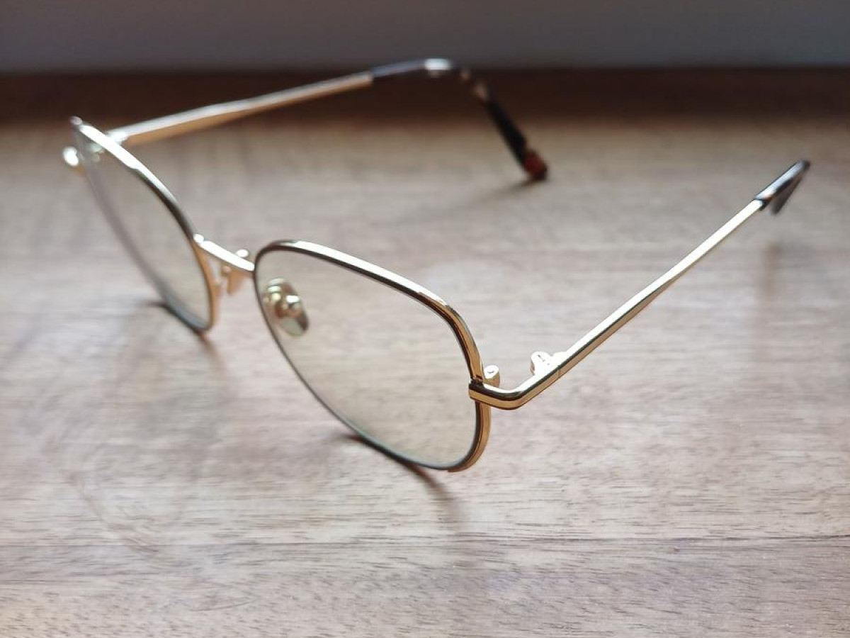 COSMOPOLITAN - CM2306