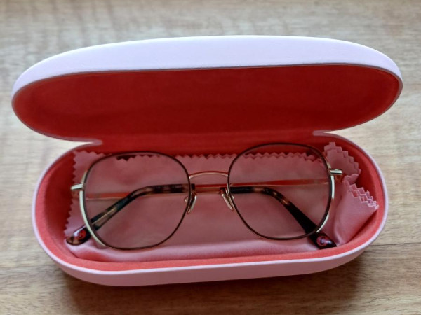 COSMOPOLITAN - CM2306