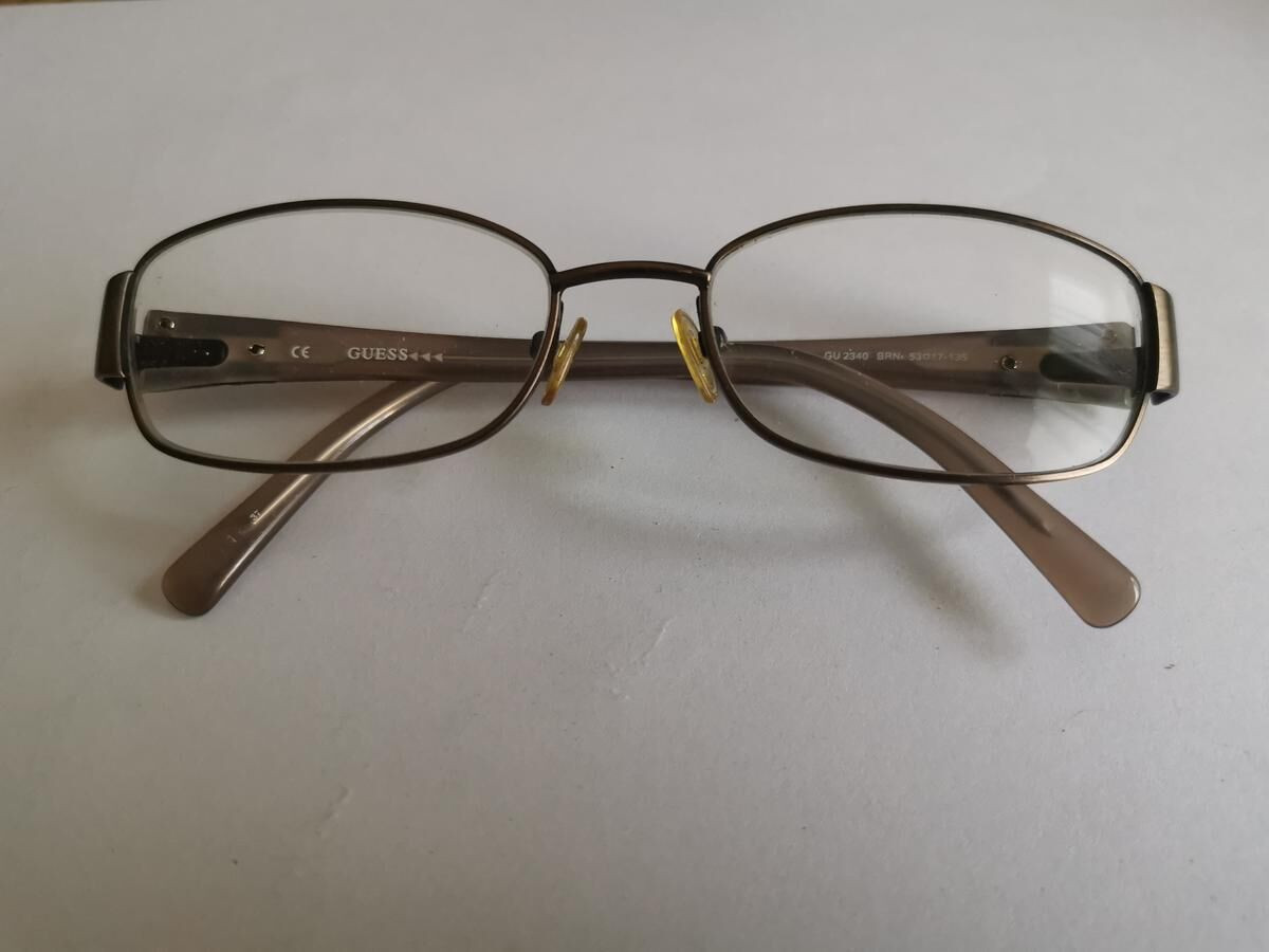 Guess - GU2340