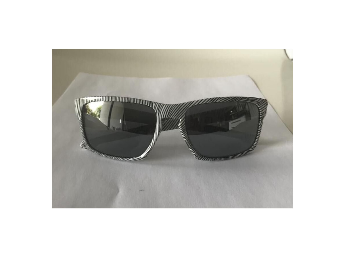 OAKLEY SLIVER