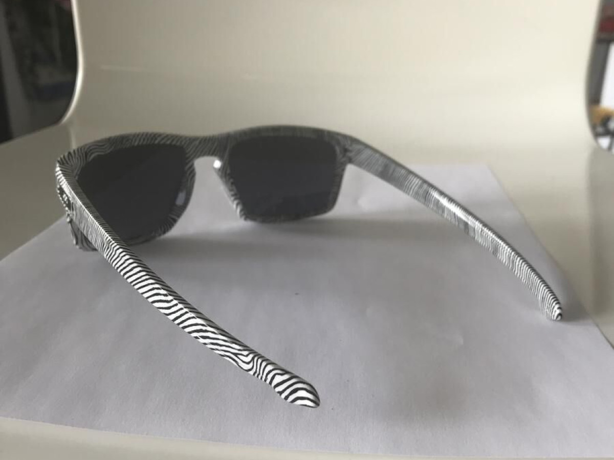 OAKLEY SLIVER