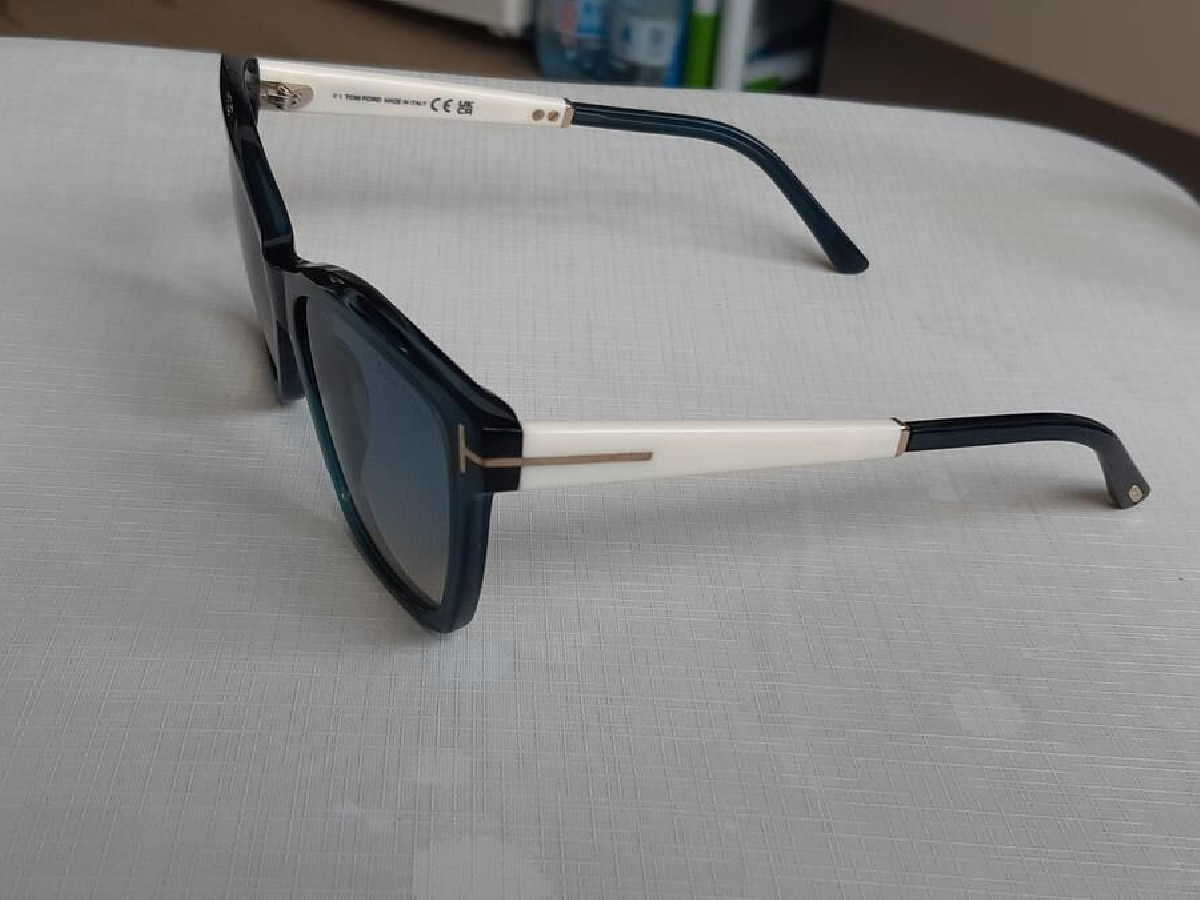 TOM FORD - Lucia TF 1087