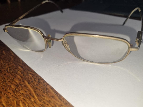 Louis Féraud Paris SPHINX 1