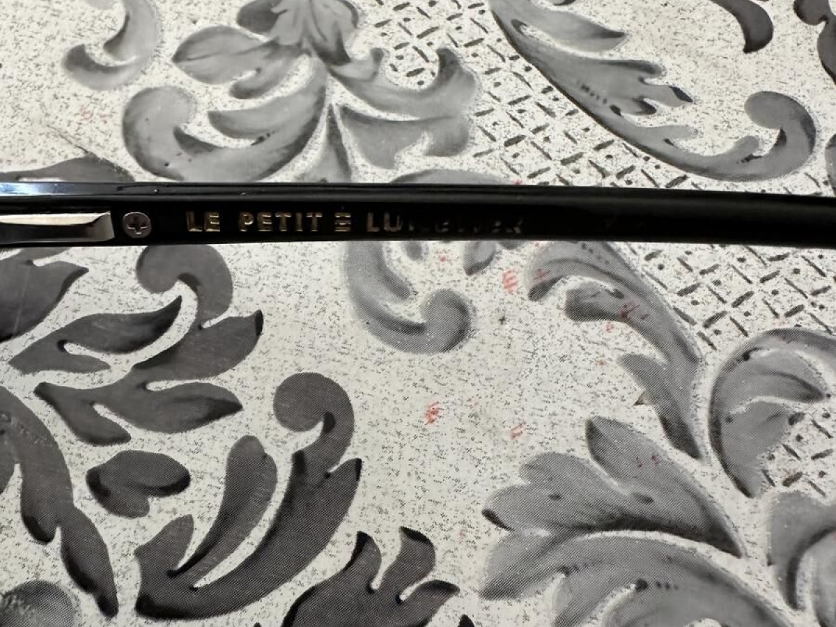 Le petit lunetier - Elia.A 46¤18