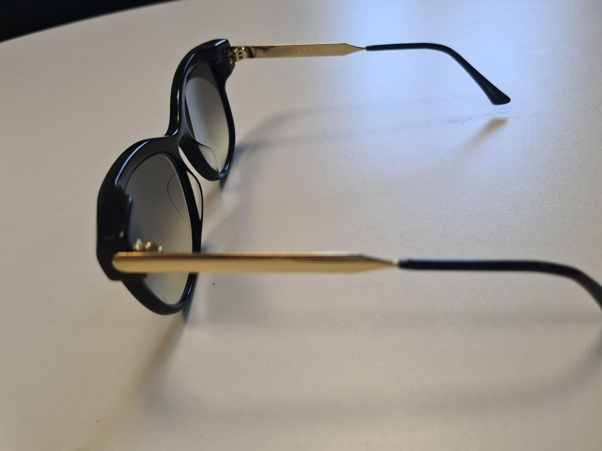 THIERRY LASRY MODELE LIPPY 001