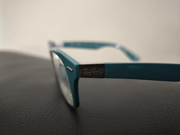 RAYBAN - RB7032