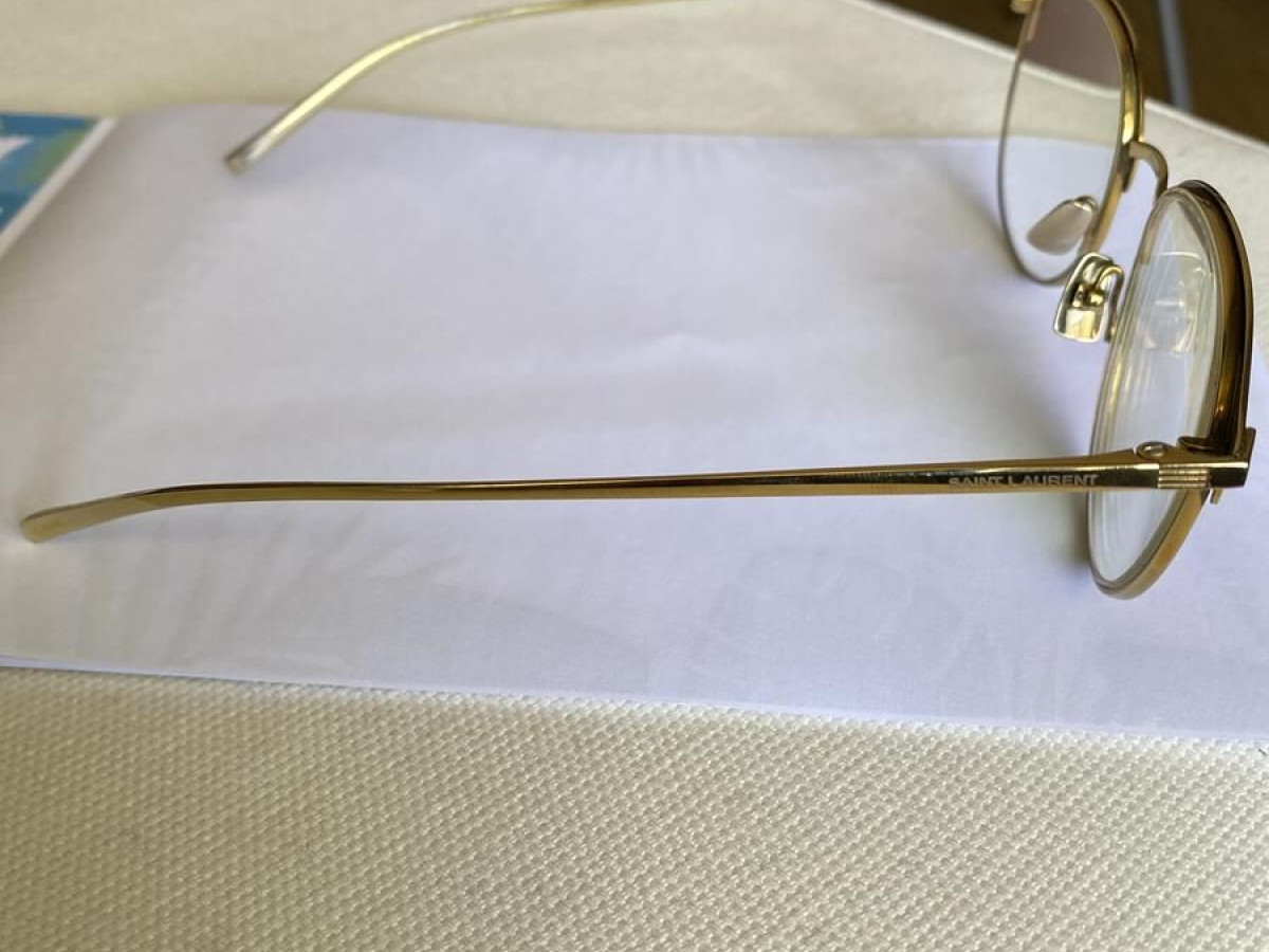 Yves saint Laurent SL149 002