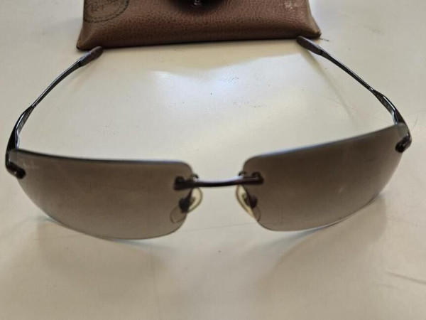 Ray-Ban