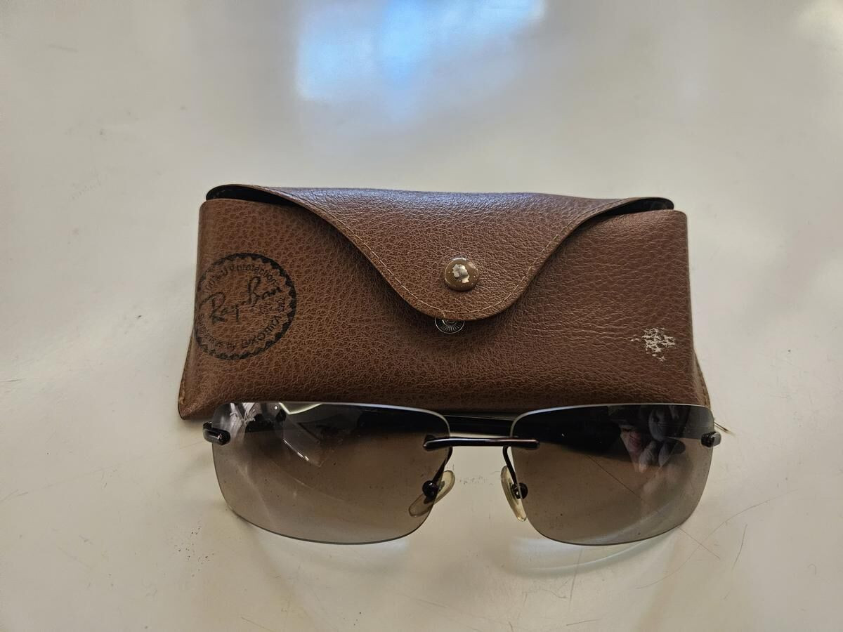 Ray-Ban