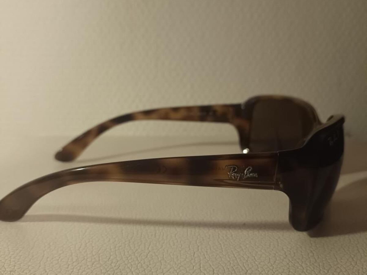 Ray-ban -RB4068