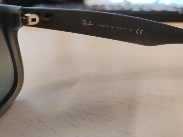 Ray-ban
