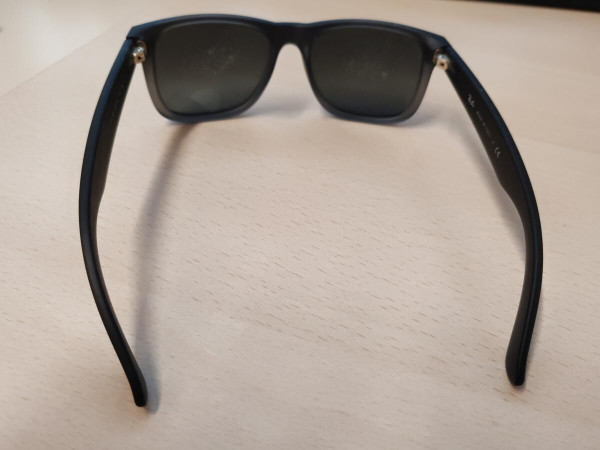 Ray-ban