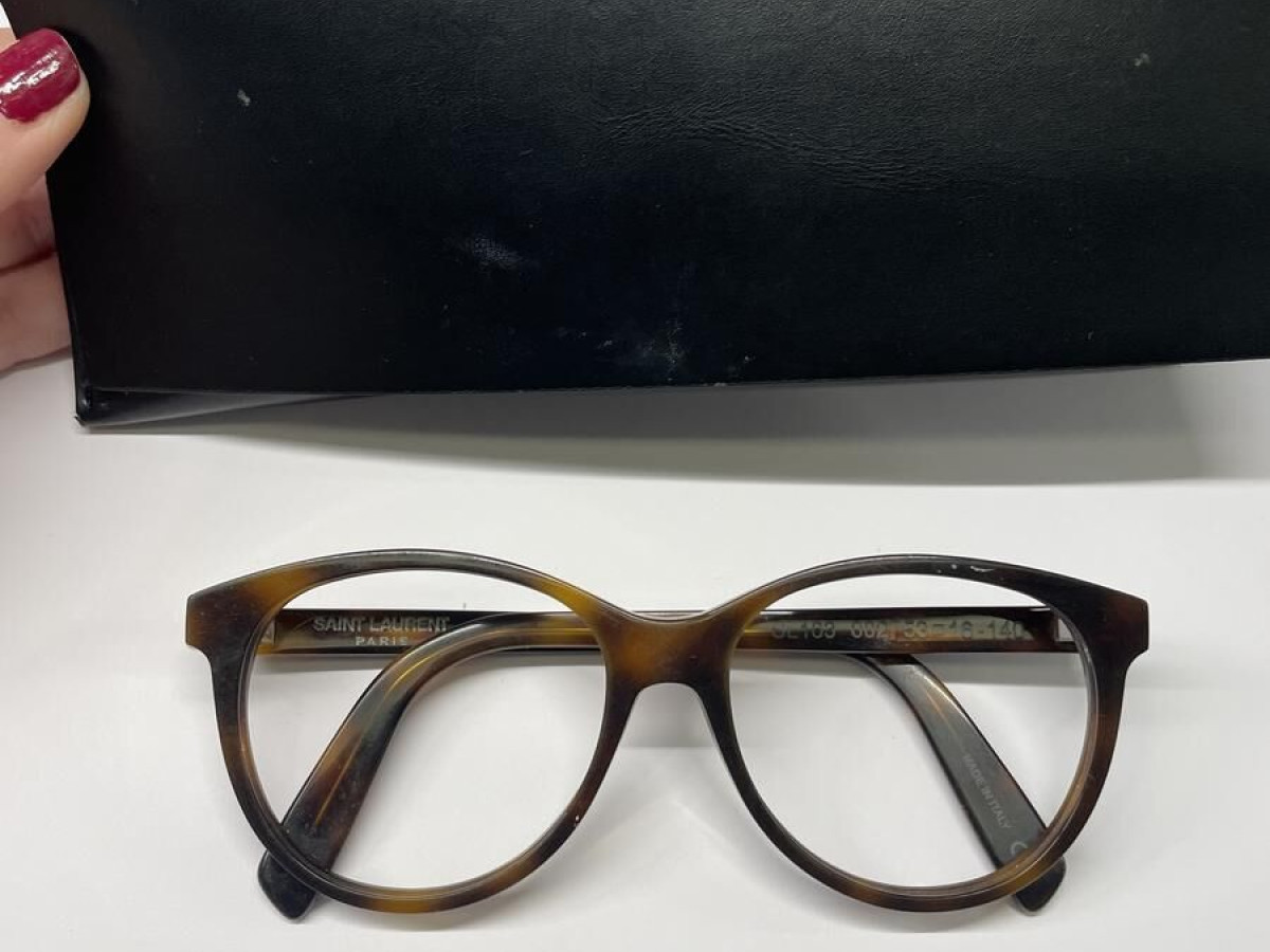 Saint  Laurent - 163