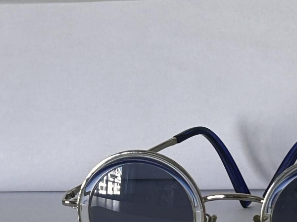 CUTLER AND GROSS OF LONDON - M:1277 C:06