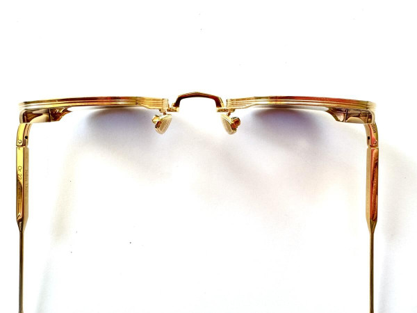 JOHN DALIA Leo C-500