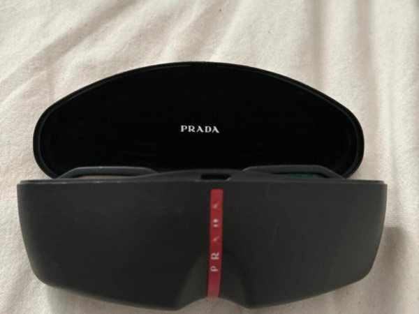Prada - SPE02V 57019 DG0-9Q1 145 2N