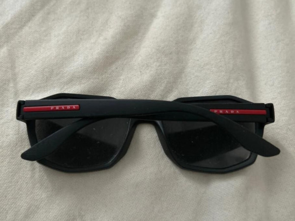Prada - SPE02V 57019 DG0-9Q1 145 2N
