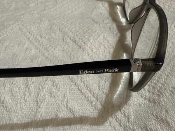 EDEN PARK - P3041 4757