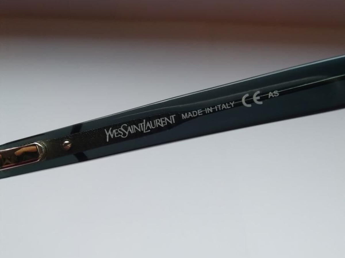 Yves Saint Laurent - 22994PY145