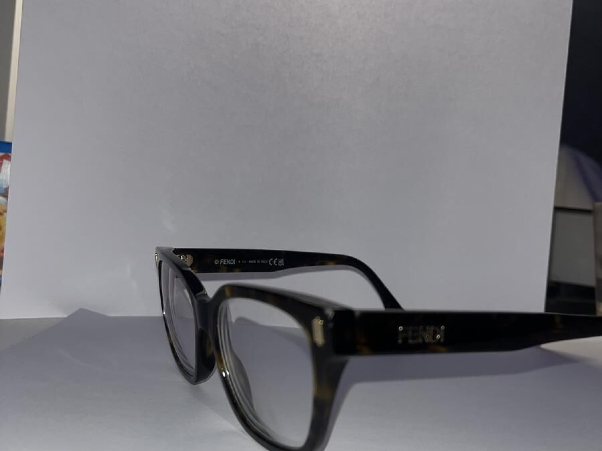 FENDI FE50055I 052 5217 145 B