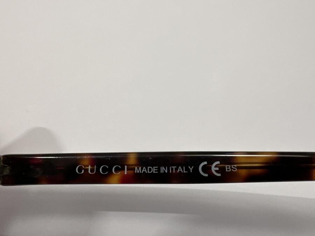 Gucci - GG1037