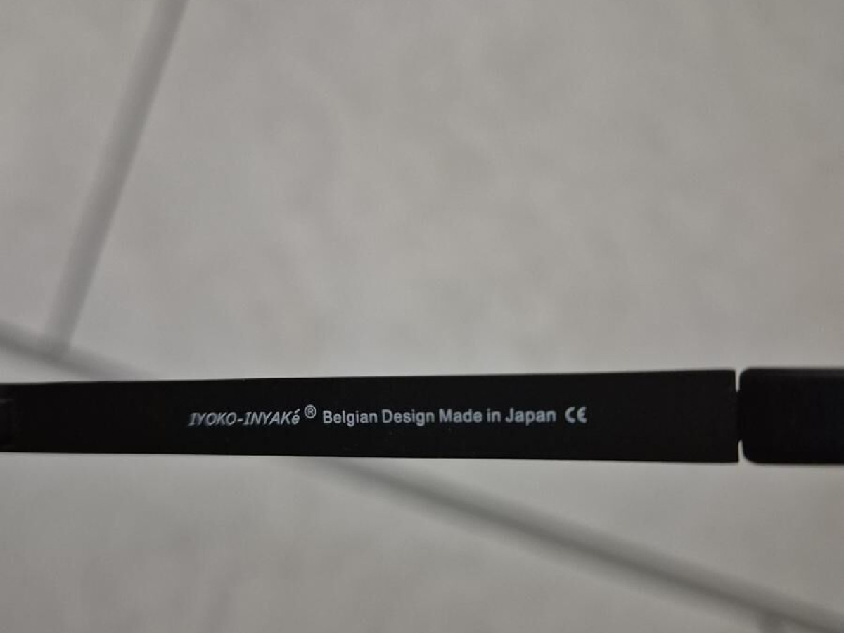 Iyoko- inyaké- IY493 42/23