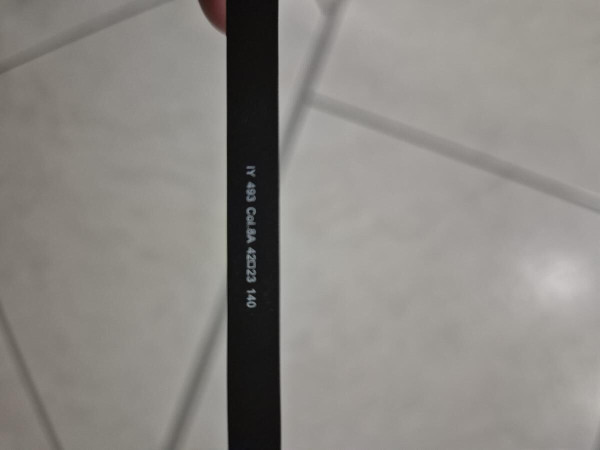 Iyoko- inyaké- IY493 42/23