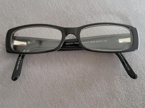 Level - LE1211 NOIR 50/15 135