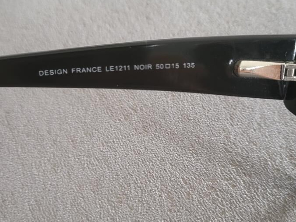 Level - LE1211 NOIR 50/15 135