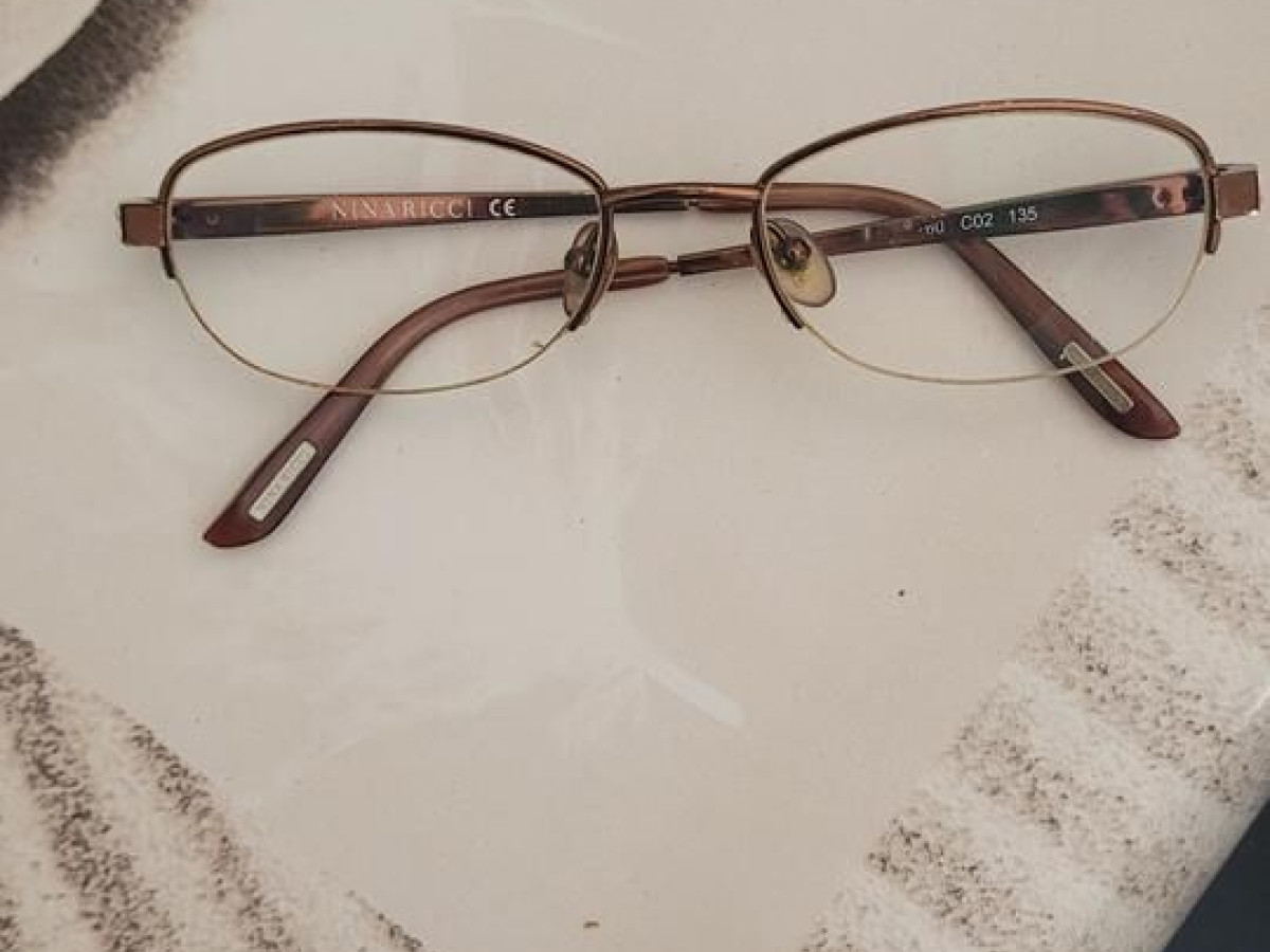 Nina ricci C02