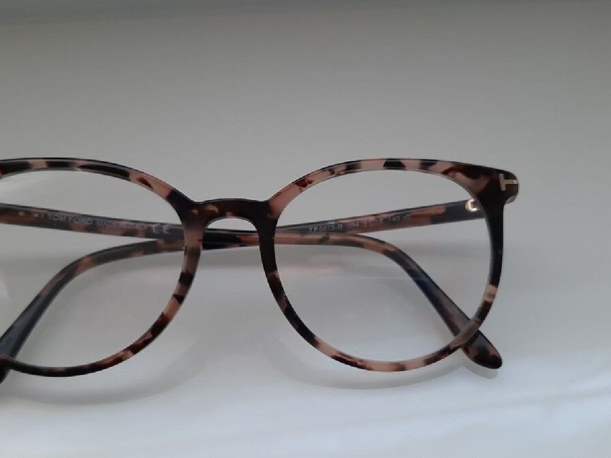 Tom Ford - TF5575-B 054