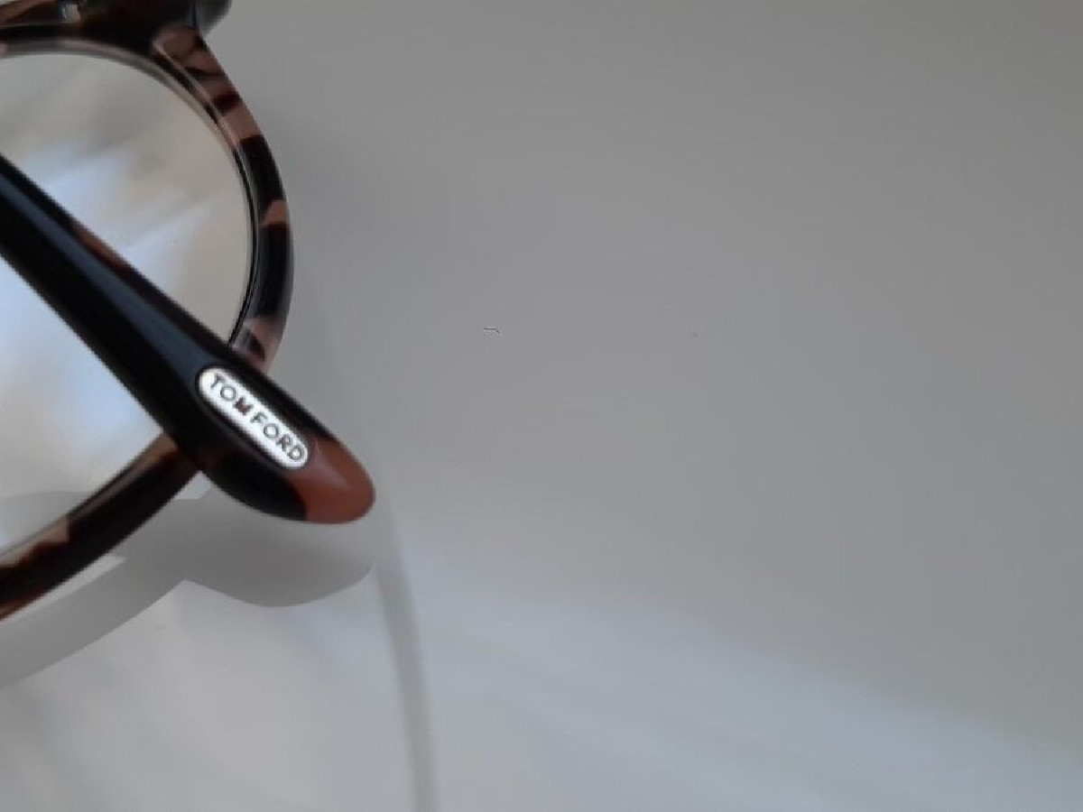 Tom Ford - TF5575-B 054