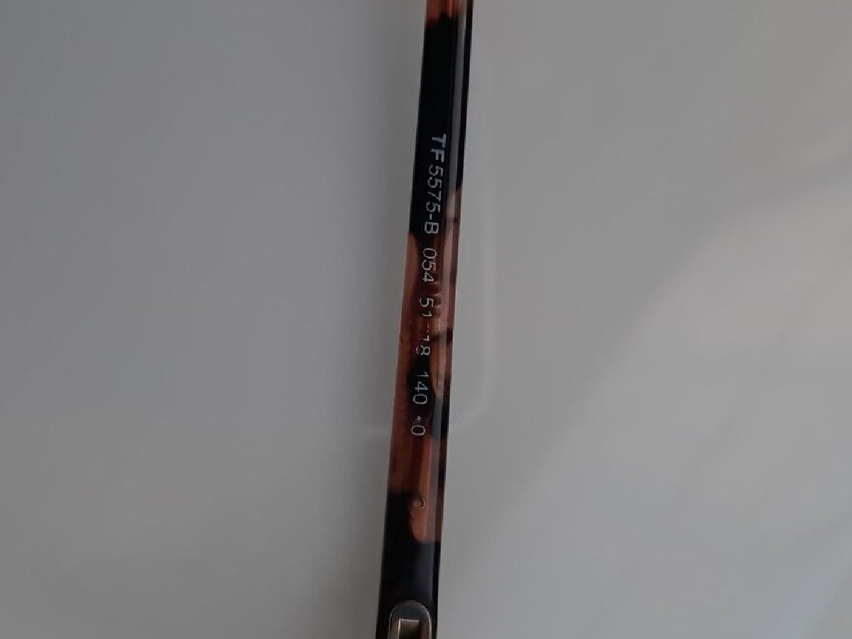 Tom Ford - TF5575-B 054