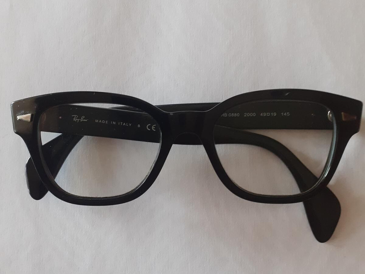 Ray-Ban RB0880