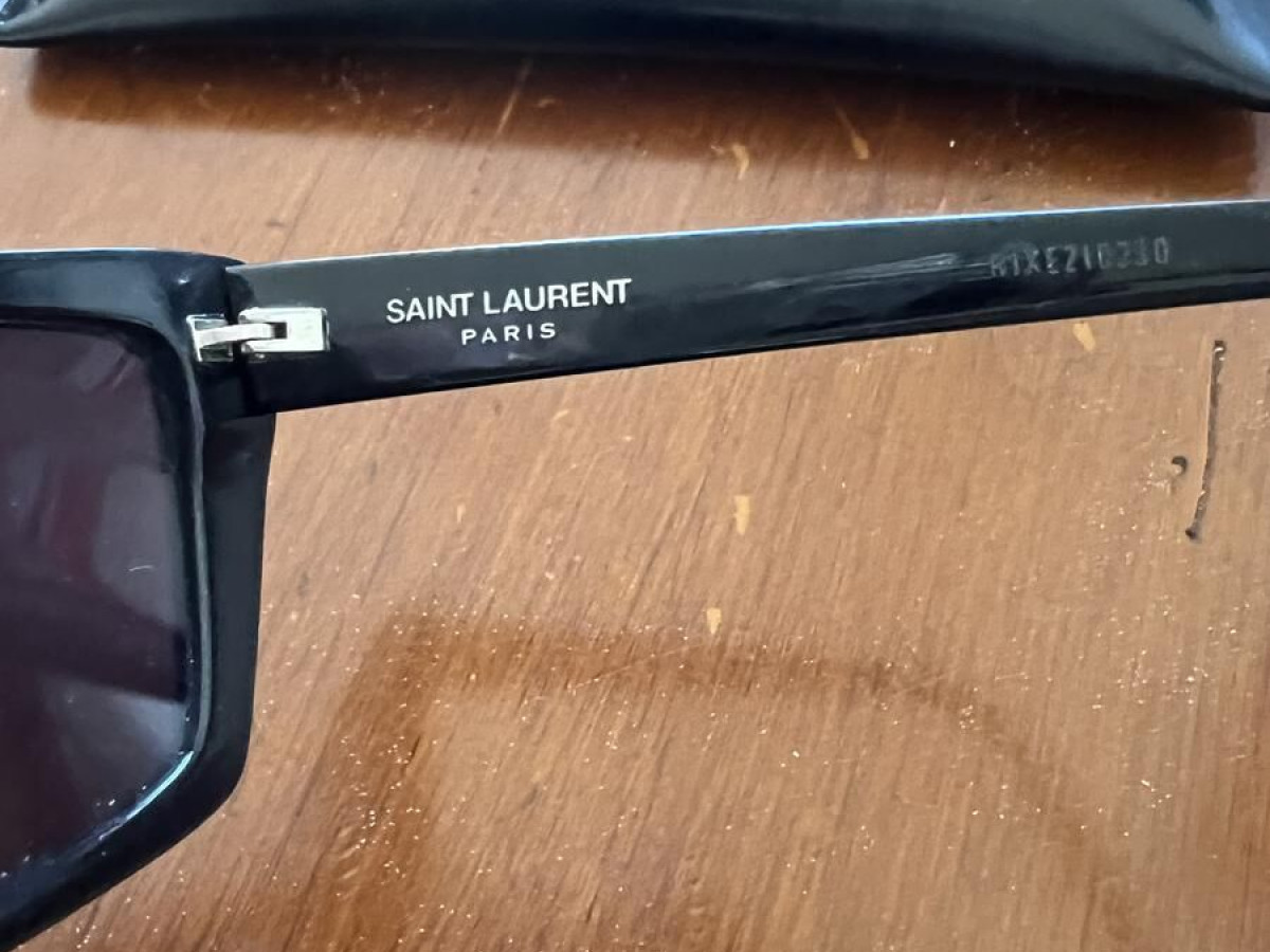 YVES SAINT LAURENT - R1XE210290