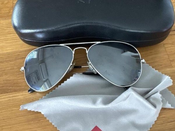 Rayban rb3025