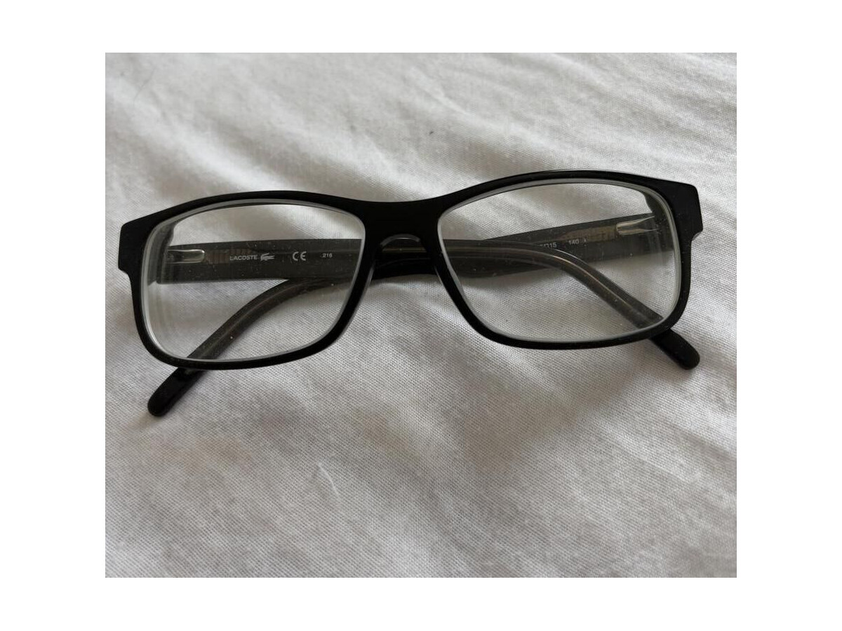 Lacoste L2660 001