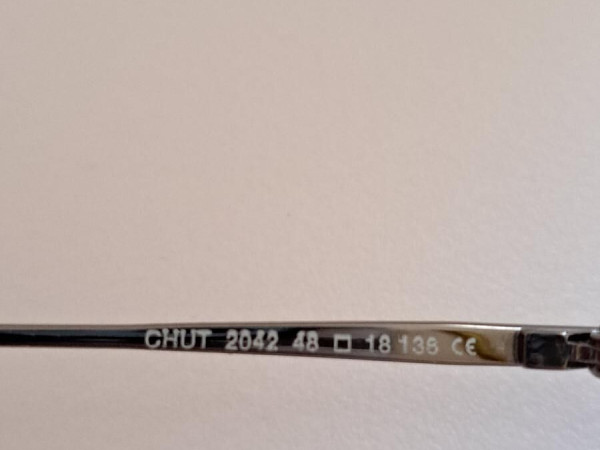 Lafont-issy - chut 2042 48□18 136