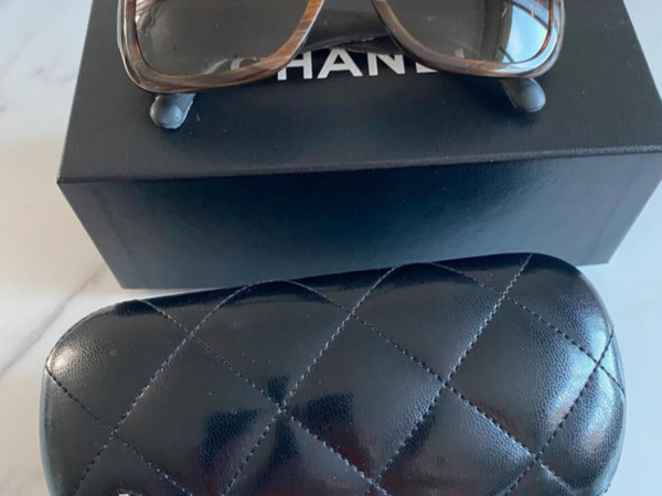 CHANEL - 5240 C617/30 55/17 135 3N