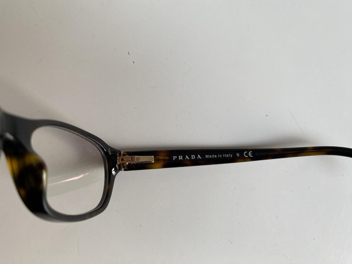 PRADA - VPR17M Taille 52