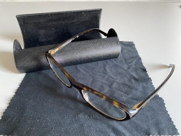 PRADA - VPR17M Taille 52