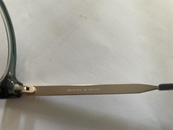 Guess - Taille 51/18 135