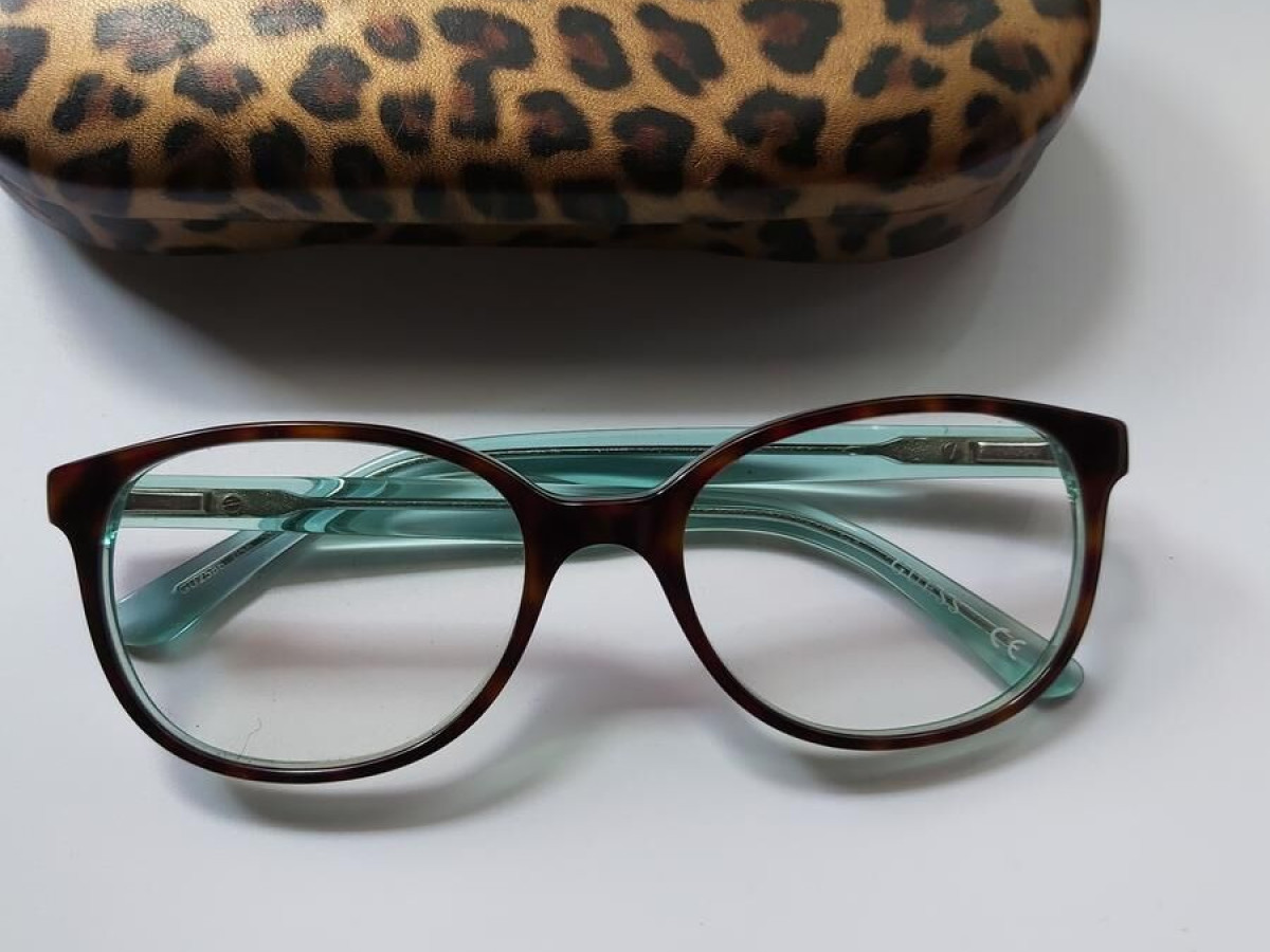 Guess - Gu2586 056 52L 6 135