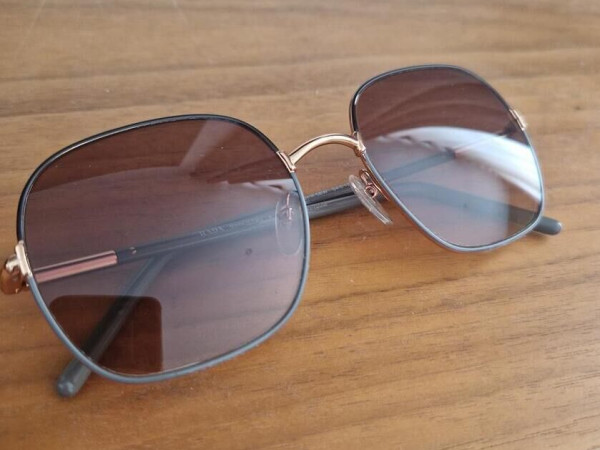 Prada vpr56w 54/19